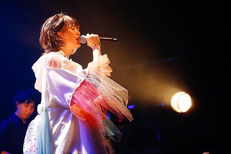 三阪咲が“未来への決意”示す 【ワンマンライブレポ】 | Daily News