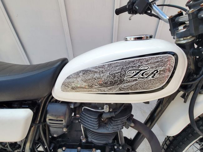 Kawasaki 250TR純正 ホワイトタンク