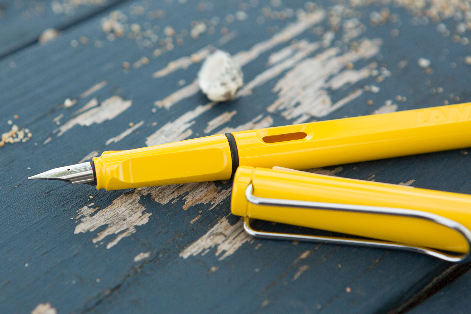 LAMY safari Fountain Pen - yellow - The Goulet Pen Company