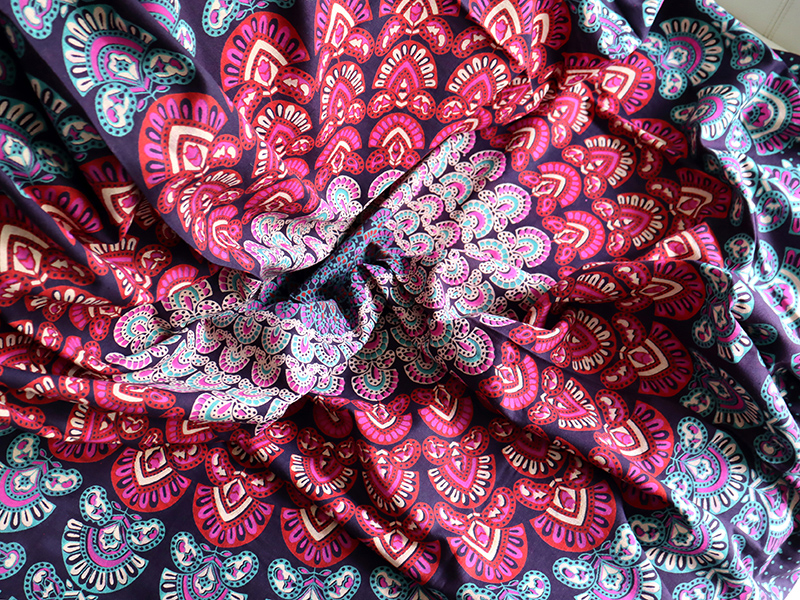 曼荼羅（まんだら)マルチクロス シングル 200×133cm カレイドスコープ