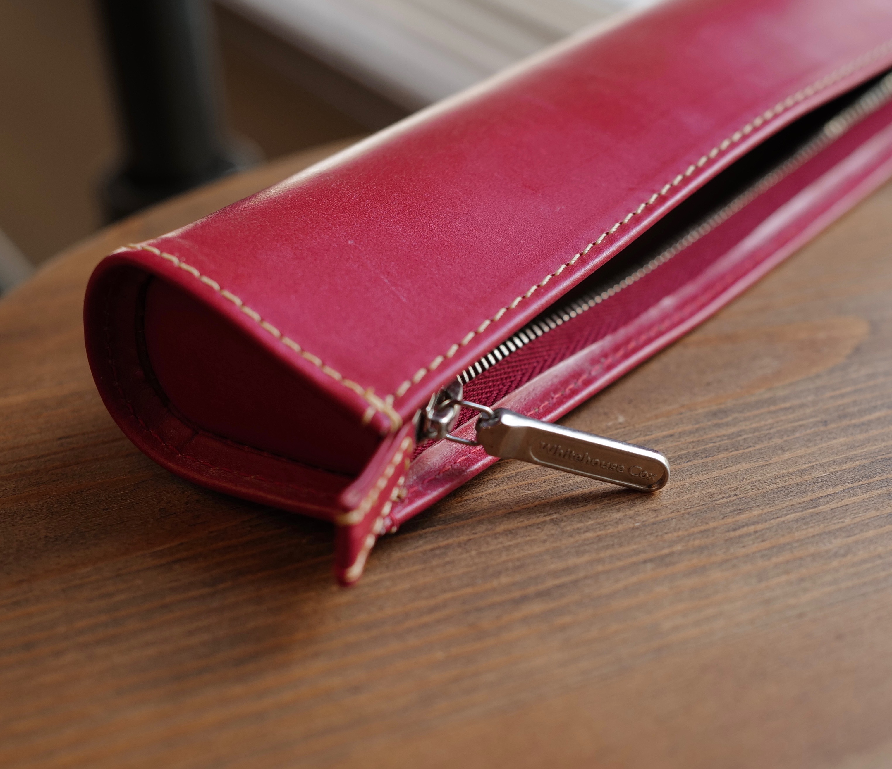 GLORYGUY & Cachette｜スマートでありながら、どこか温もりを感じ