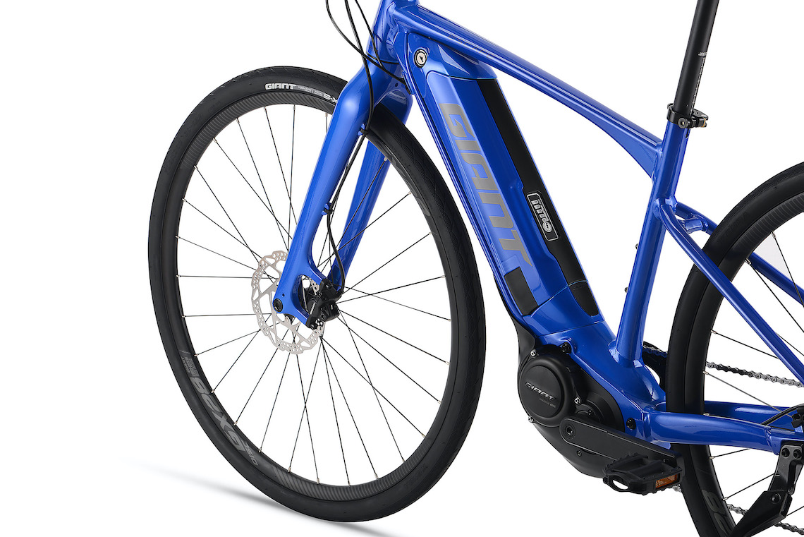 2022 GIANT Bicycles | ESCAPE R E+