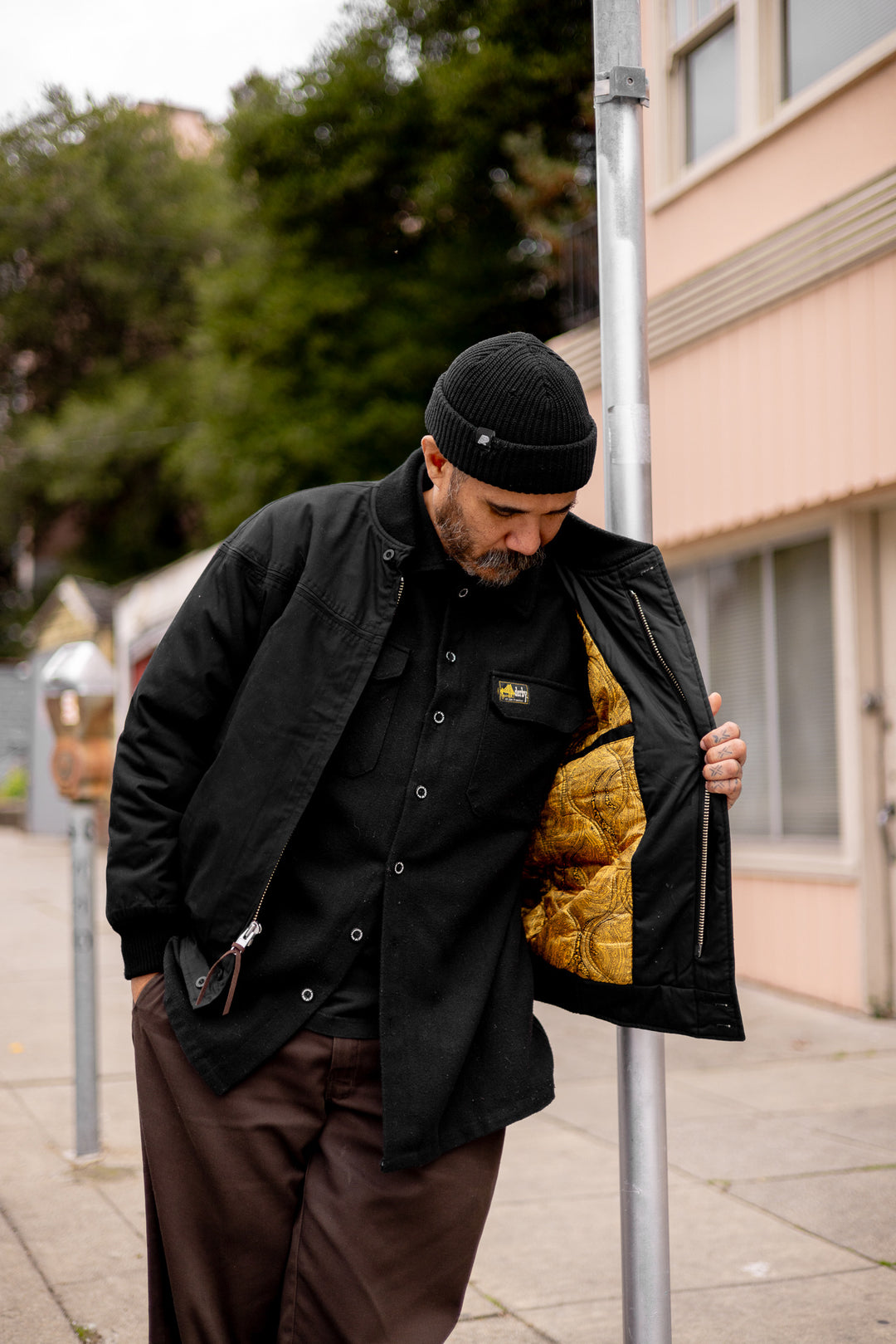 ダービージャケット 300 クラシック ブラック&ゴールド Sサイズ 小売