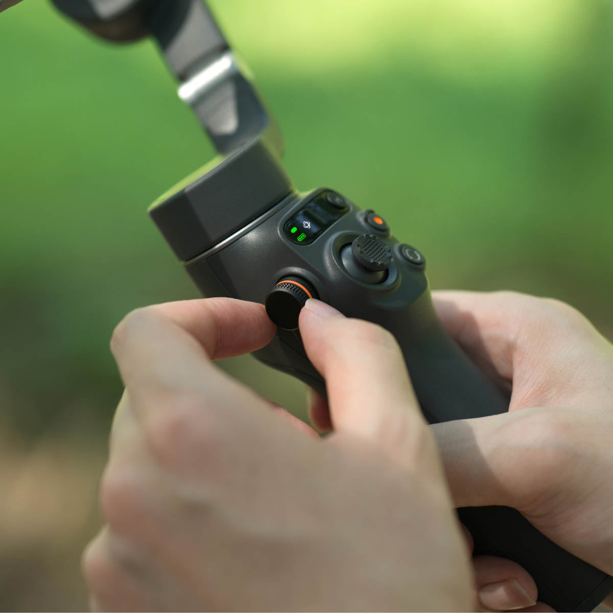 ✓ Shop DJI Osmo Mobile 6 Smartphone Gimbal | USA Shipping 🚚
