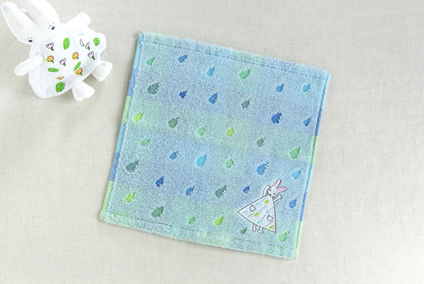 わたしのワンピース プチタオル 雨模様 | 絵本ナビ | グッズ・通販