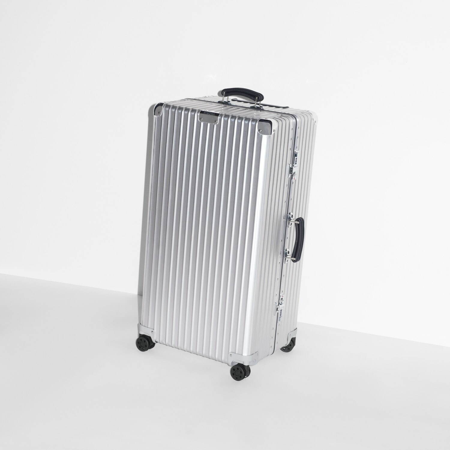 RIMOWA 12ボトルケース アルミニウム製