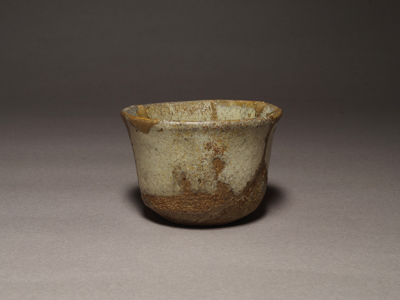 斑　唐津　筒盃　ぐい呑　無傷　保存箱付 斑 唐津 筒盃 ぐい呑 無傷 保存箱付 【公式通販】