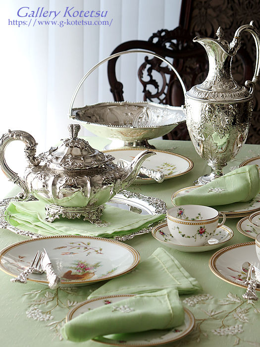 Martin, Hall 】 イーグルのティーポット【シルバープレート】華麗