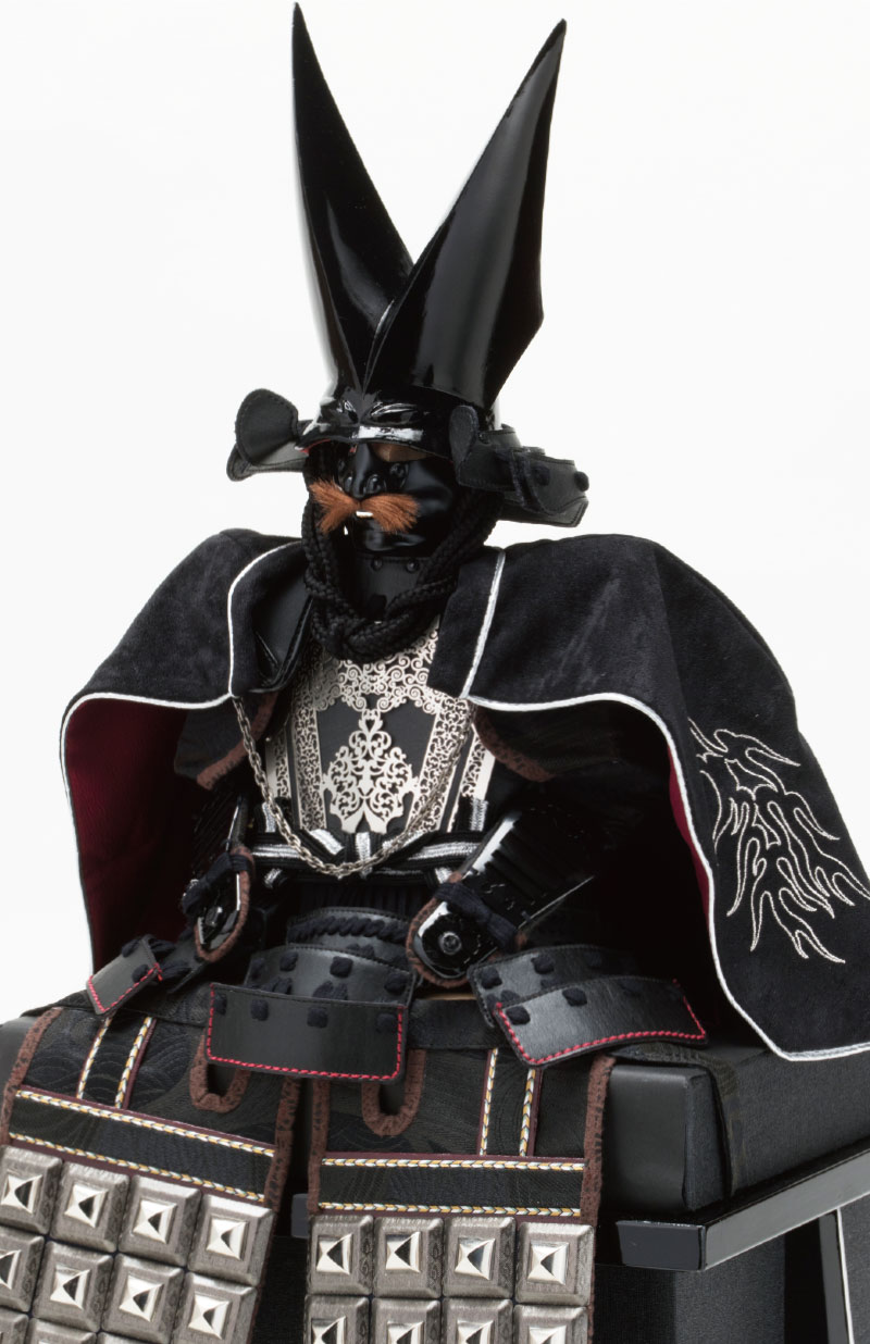 4181蒲生氏郷公鎧（燕尾形兜）マント付 | 戦国武将鎧兜 | 小木人形