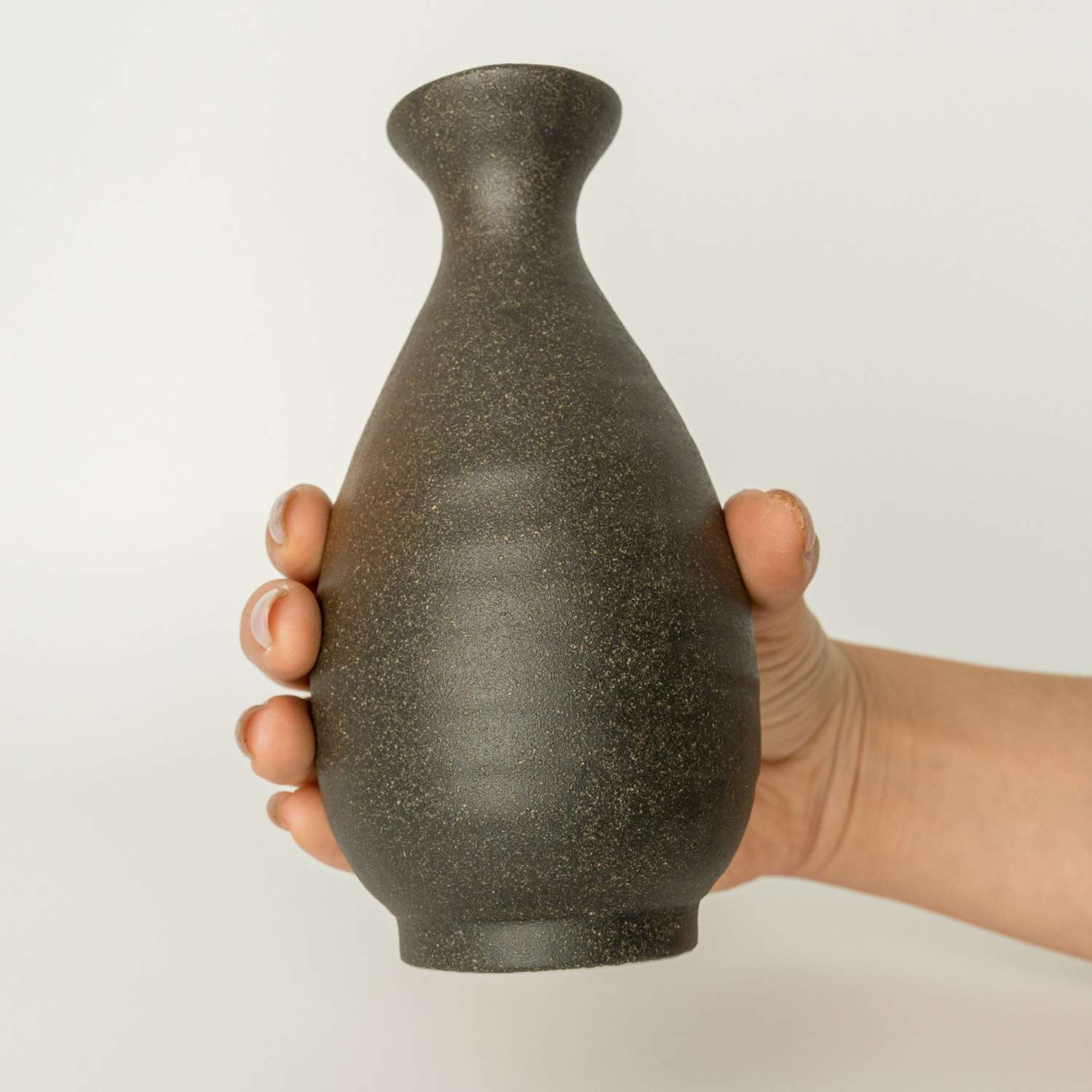 Bizen Fu Sake Bottle 10 oz | Korin