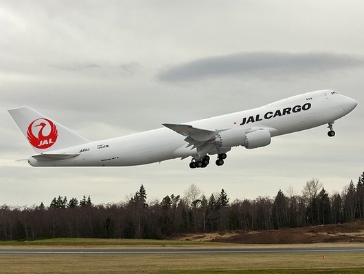 KJCLUB - 日本航空、BOEING 747-8を導入
