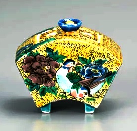 九谷焼 カエルとフクロウの香炉 九谷焼 カエルとフクロウの香炉