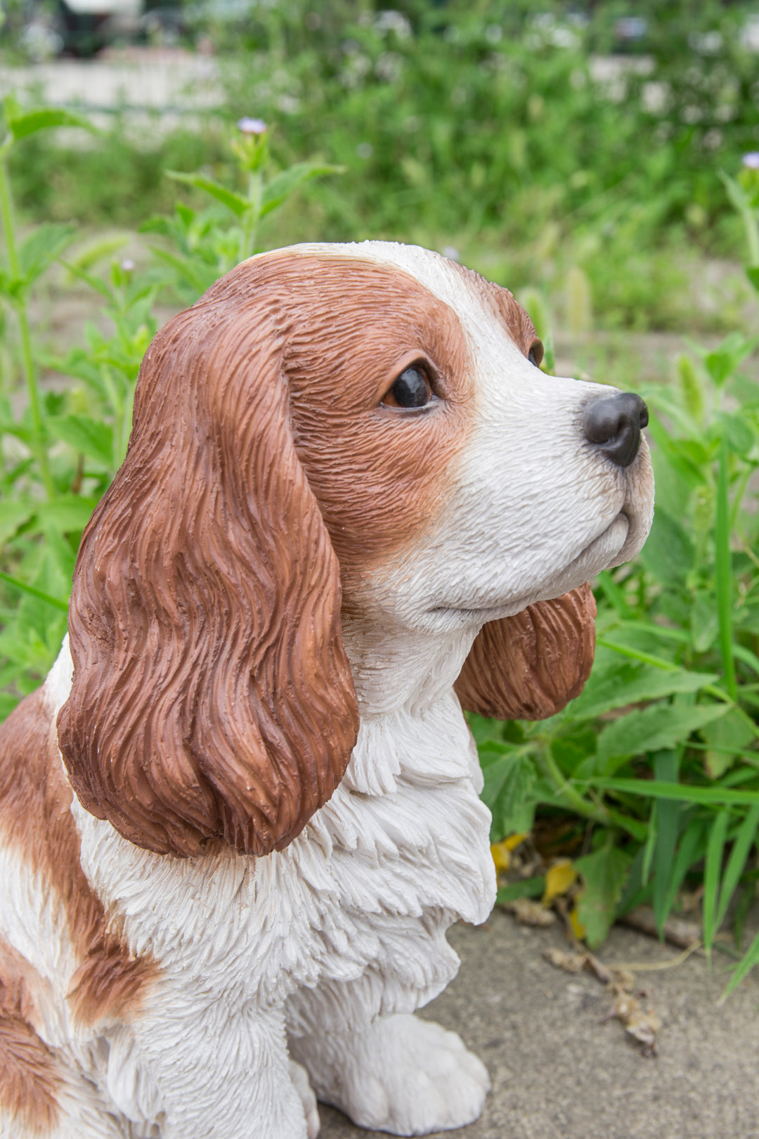 King Charles Spaniel Sitting - Brown and White Statue - Home Decor