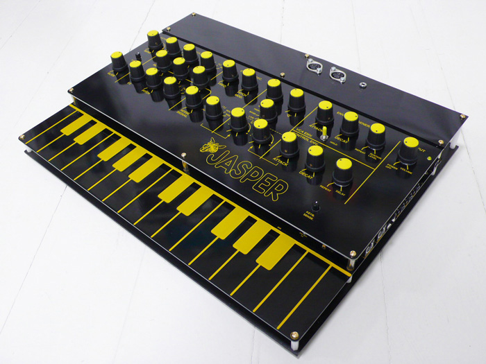 新品の在庫や特価情報、店頭展示機情報など