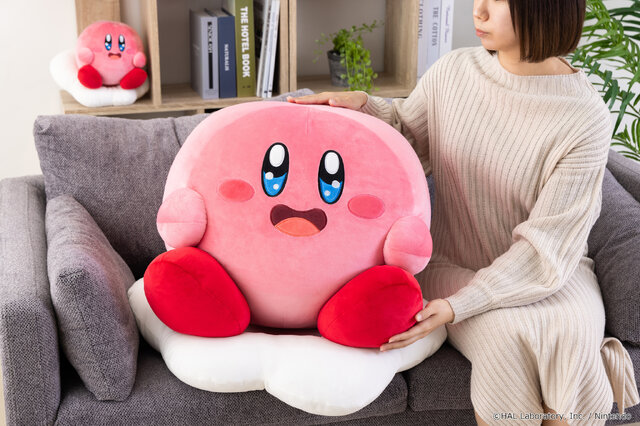 星のカービィ」“超特大”ぬいぐるみが発売！ふわっふわっな「もちもち