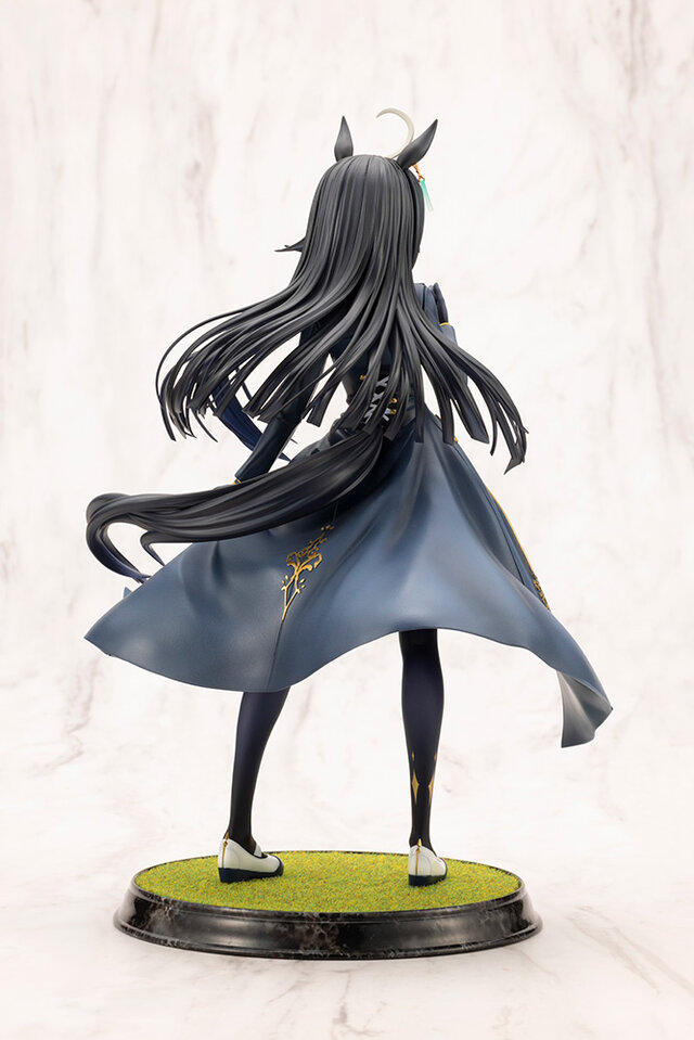 表情替えパーツの「微笑み顔」も可愛い！『ウマ娘』より「マンハッタン