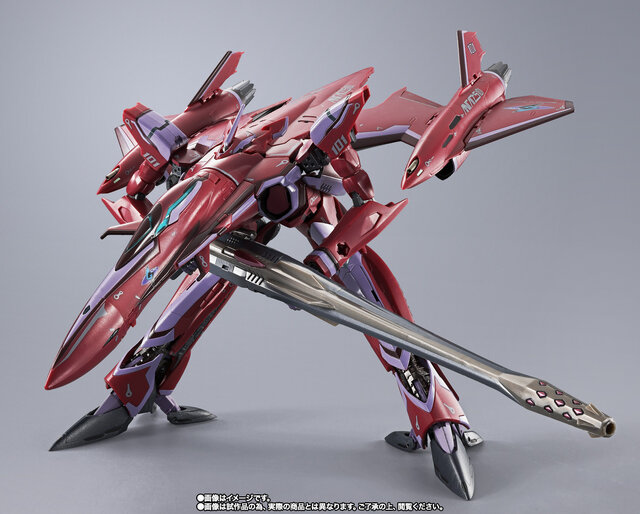 12年ぶりのリバイバル！劇場版「マクロスF」より、DX超合金「 VF-27γSP