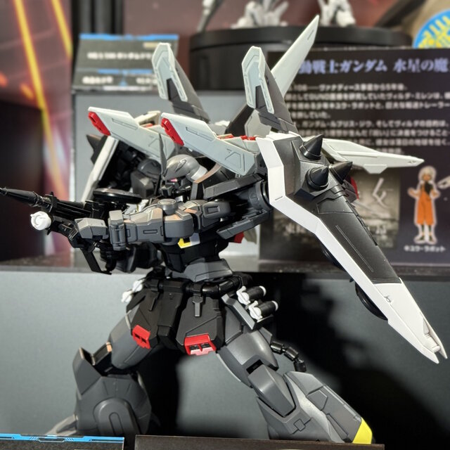 ガンダムSEED DESTINYから「ブレイズザクファントム（ディアッカ専用機