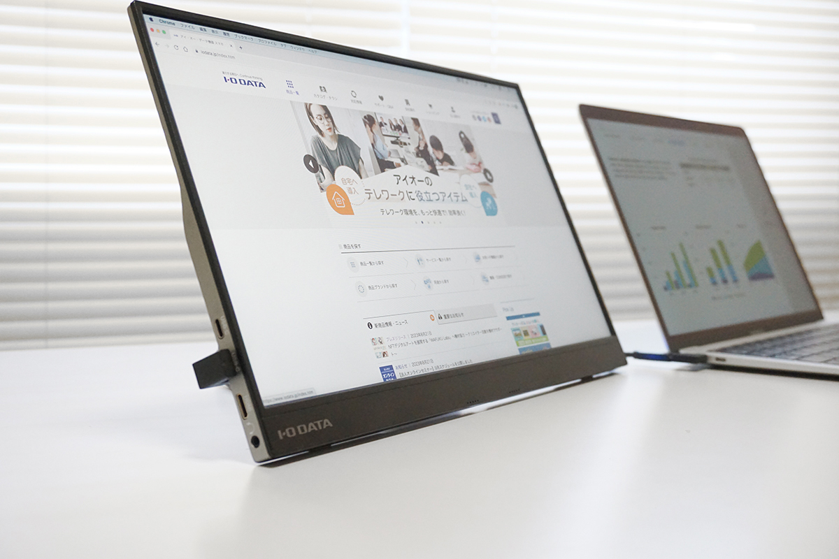 モバイルモニターをスッキリ配線できるUSB Type-Cアダプター | アイ