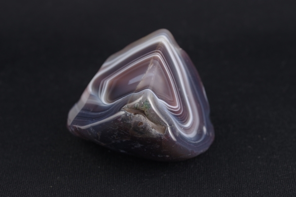 研磨品】十勝石玲瓏 北海道産レインボーオブシディアン 玲瓏石 十勝石