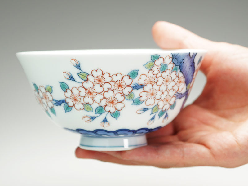 有田焼】茶碗 染錦吉祥桜図