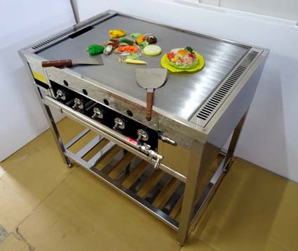 究極の こだわり鉄板焼き器 900x600型 大阪製 ステン調理台兼用型