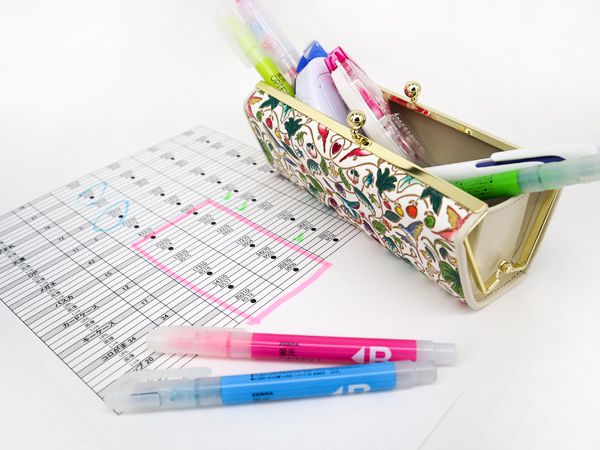 完売【予約限定】黄金のタピ がま口ペンケース（金唐柄）