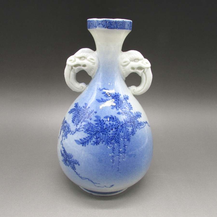 瀬戸焼 加藤勘四郎 染付風景文花瓶 - 敬誠アート [ 公式 ]