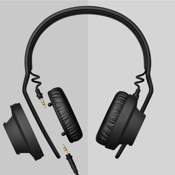 AIAIAIのモジュラーヘッドホンシステム TMA-2 Modularのご紹介です。