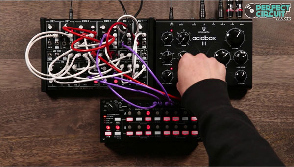 完動品】Erica Synths Acidbox III アナログフィルター 完動品】Erica