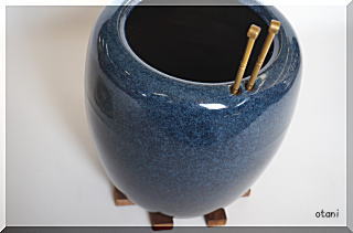 信楽焼火鉢陶器【ナマコ火鉢中タイプ】火箸灰井桁付きの販売