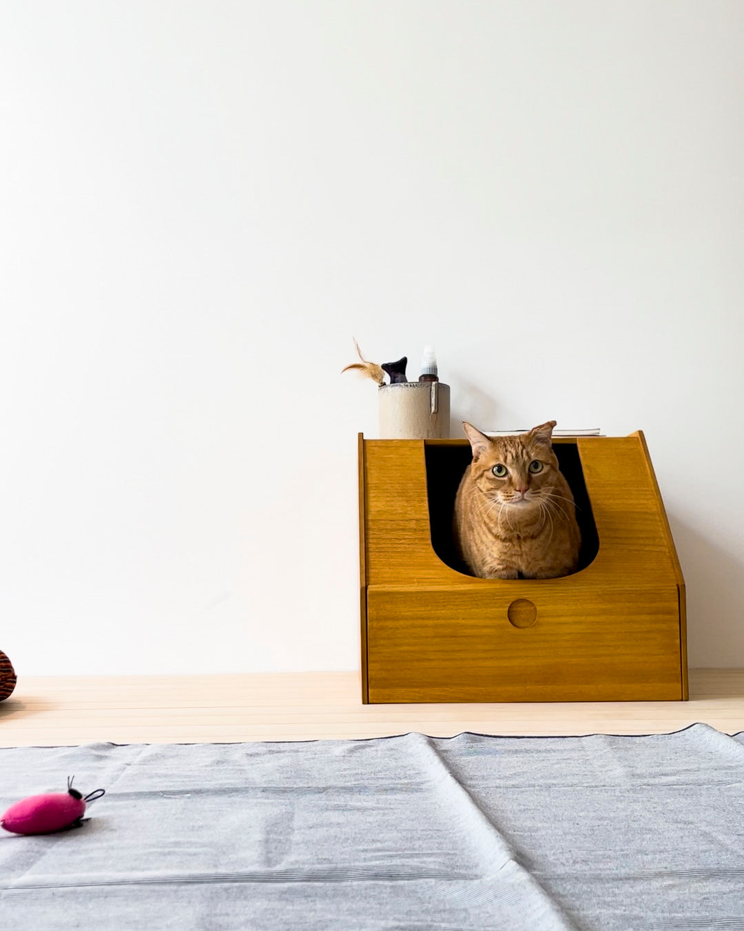 オルネコ 桐のトイレカバー｜オルネコ（爪とぎ・トイレ）｜オルネ ド