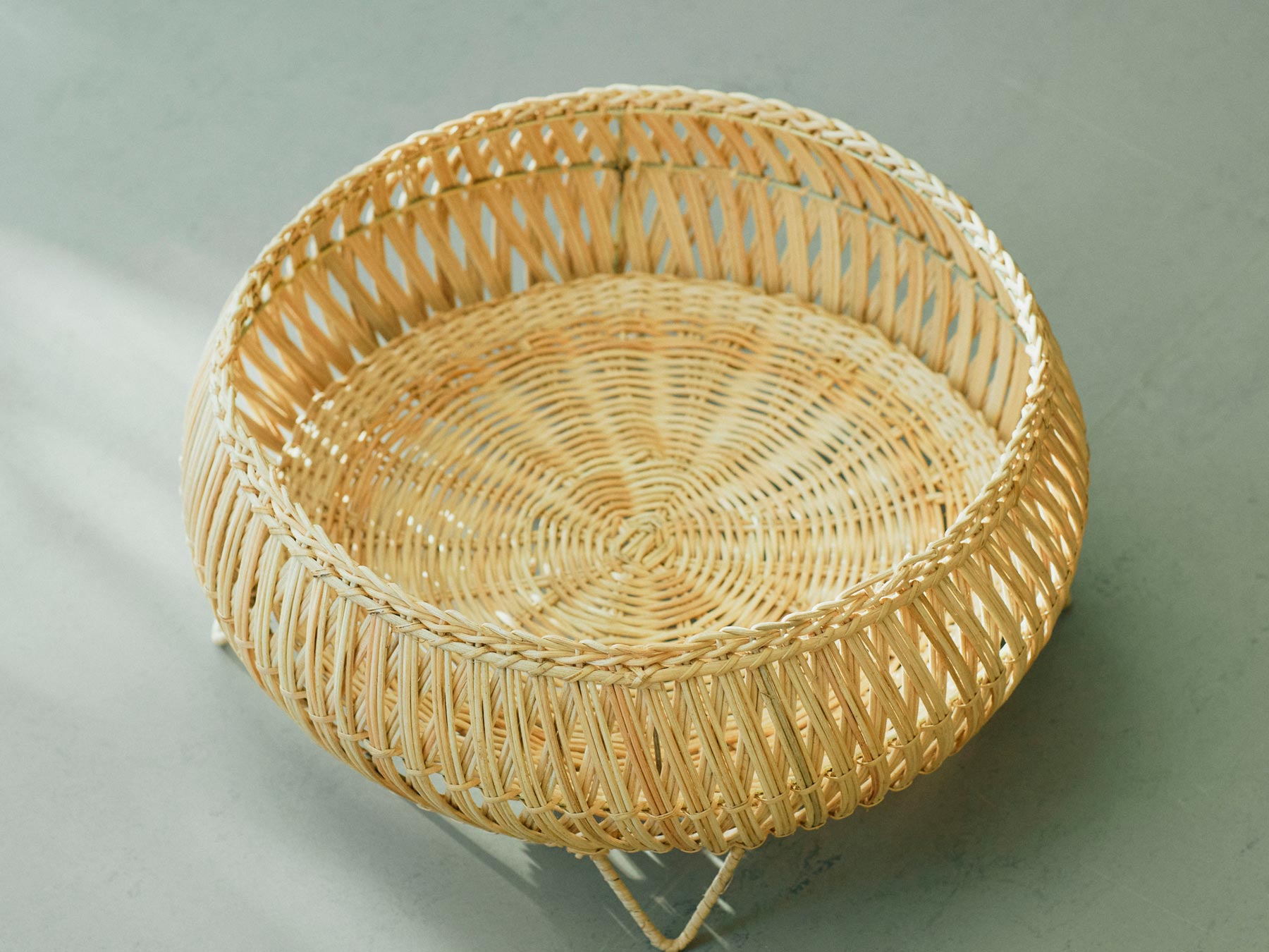 オルネコ オリジナル・スタンドバスケット｜かご・収納｜オルネ ド