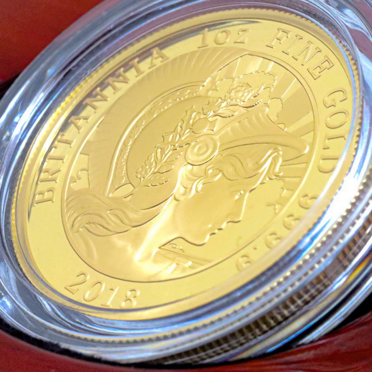 新品】イギリス 2018 ブリタニア 2ポンド 1オンス1枚 ケース付き 新品