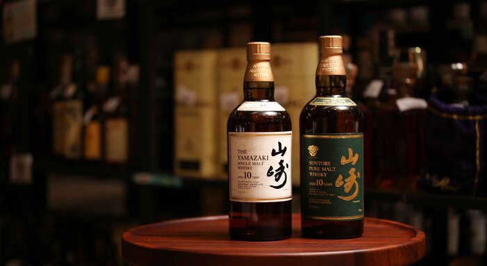 サントリー 山崎 10年 700ml Amazon.co.jp: サントリー 山崎 10年