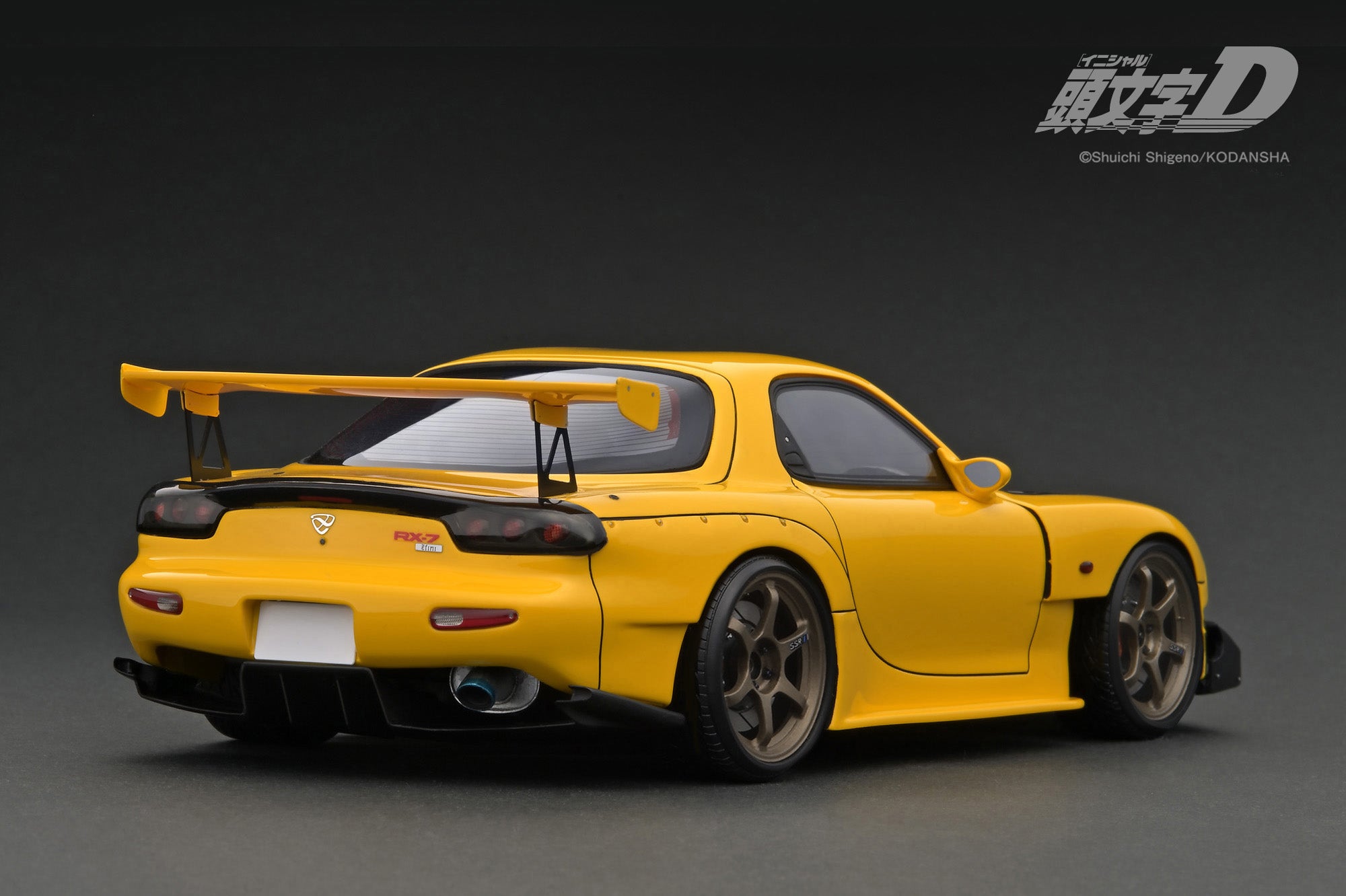 Ignition Model 1:18 Mazda RX-7 (FD3S) INITIAL D in Yellow with LED
