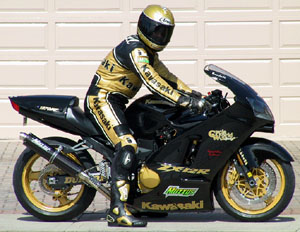 Cliff Randall's highly modified Kawasaki ZX-12R | MCNews