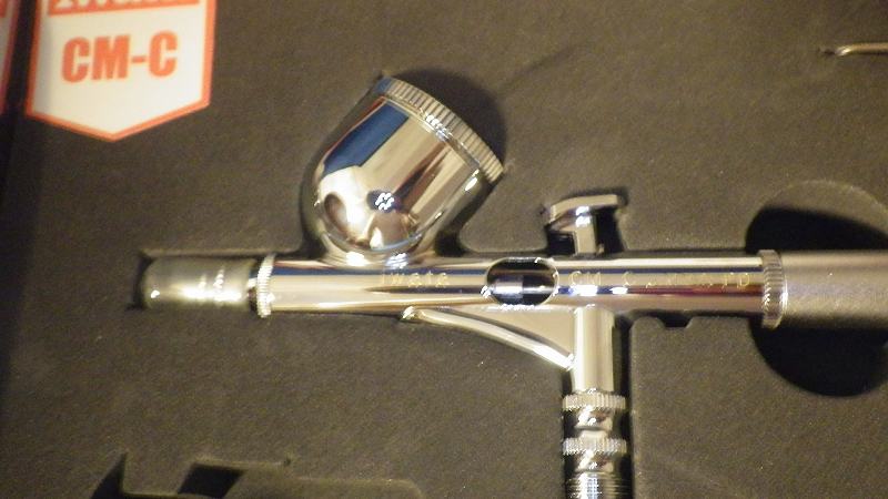 アネスト岩田 Custom Micron CM-C2 アネストIwata エアーブラシ CM-C2