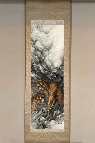 大橋翠谷「月に虎」絹本掛軸 186×54cm 江戸後期 値引き交渉可 大橋翠谷