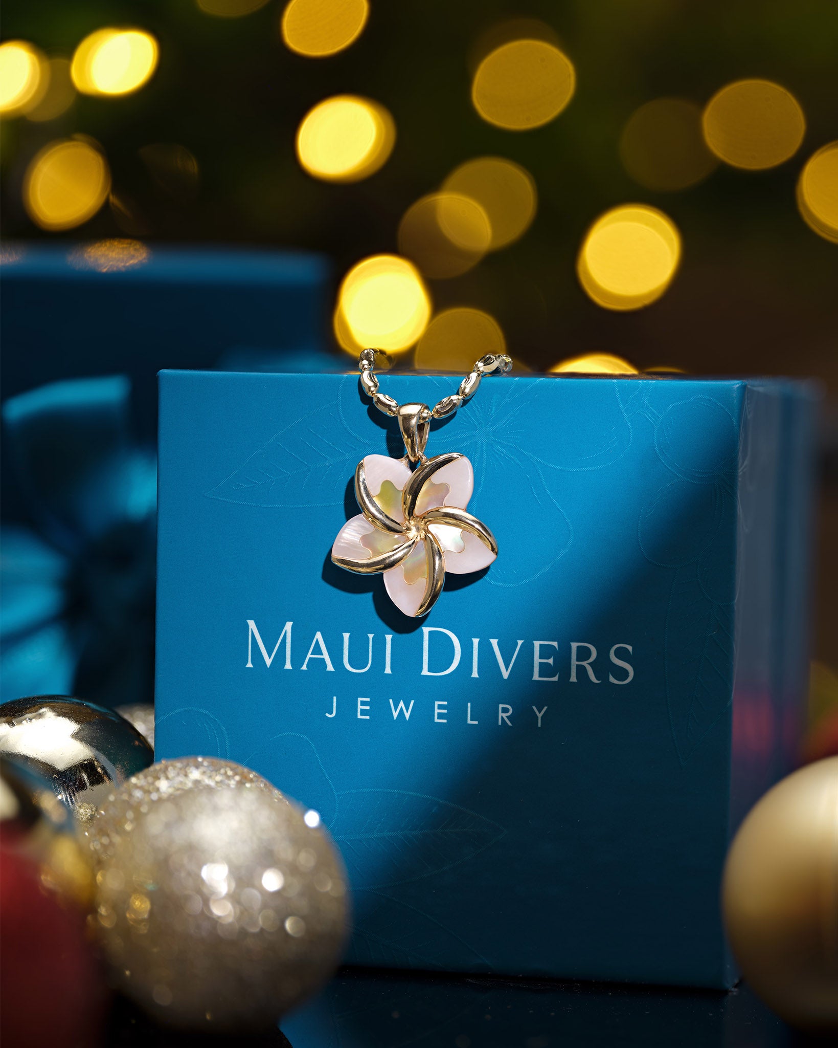 Maui Divers Jewelry Holiday Gift Guide: As Seen on Instagram