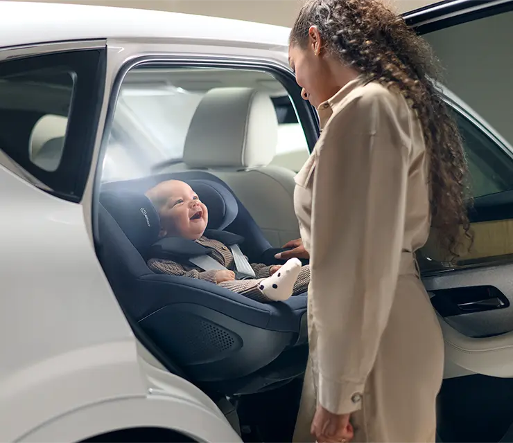 チャイルドシートのMAXI-COSI（マキシコシ）