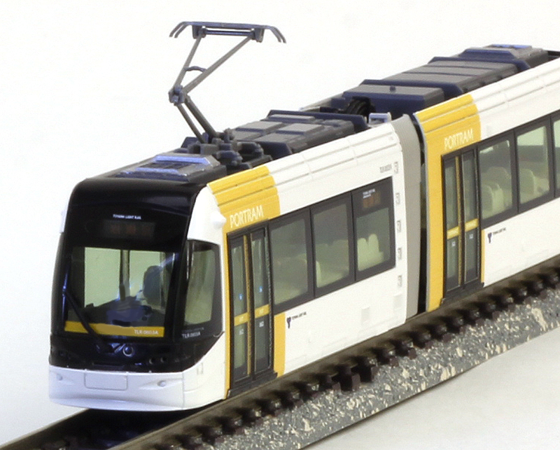 KATO 富山ライトレール赤、紫、青、緑、とやまグリーントラム