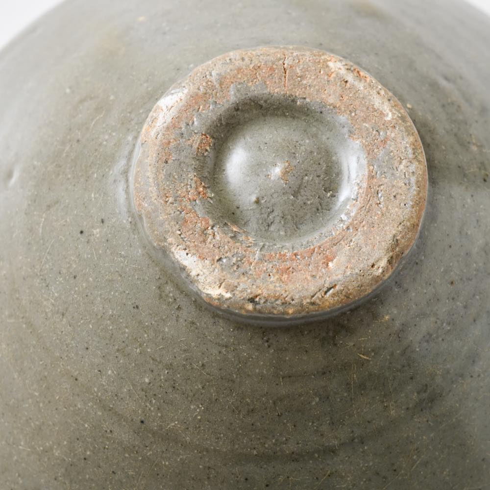 14世紀代 高麗青磁碗 金継ぎ 時代 14世紀代 高麗青磁碗 金継ぎ 時代