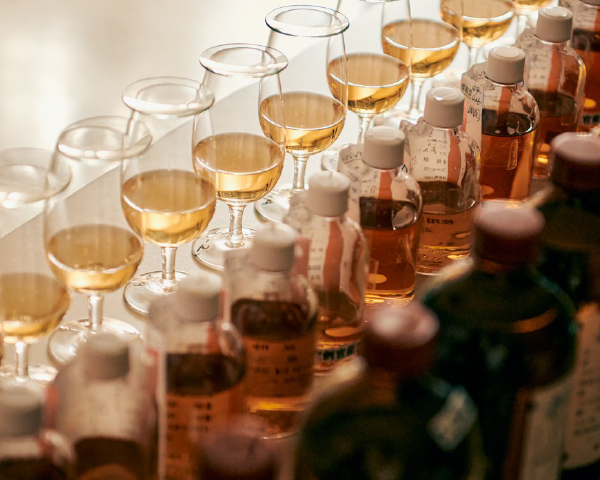 オーシャン ラッキー ゴールド 37度 4000ml（4L） ペットボトル 1梱包4