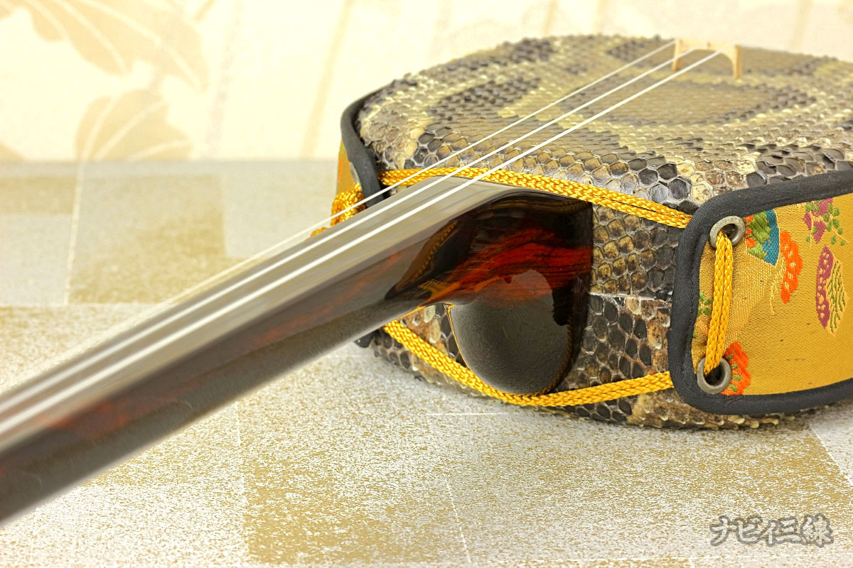 逸品三線】八重山黒木「与那城型」本張り三線｜三線専門店ナビィ三線