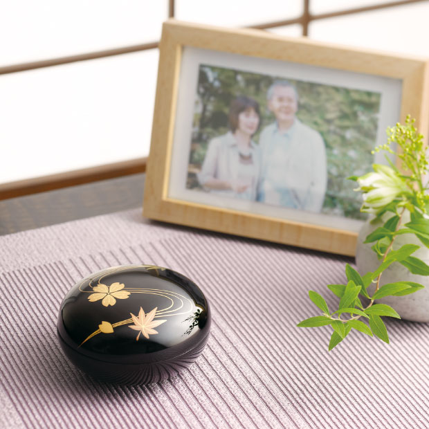 ミニ骨壷 蒔絵あわせ 春秋流水 | ソウルジュエリー 公式ブランドサイト