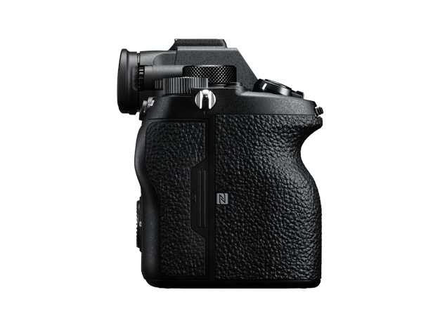 α7R IV（ILCE-7RM4A） | デジタル一眼カメラα（アルファ） | ソニー