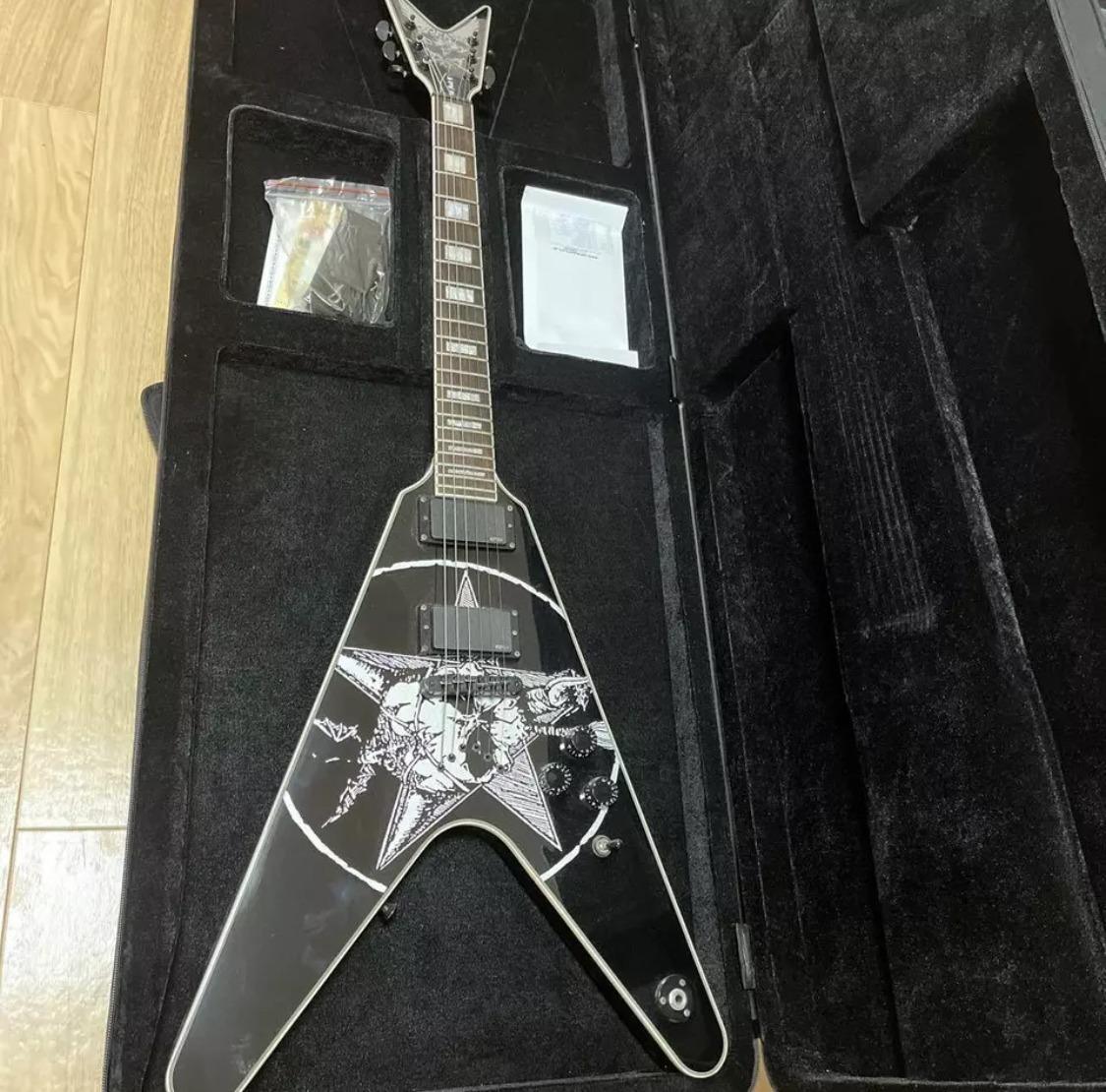SDRANG - DEAN Electric Guitar OLD SKULL V Flying V Black Color Used w