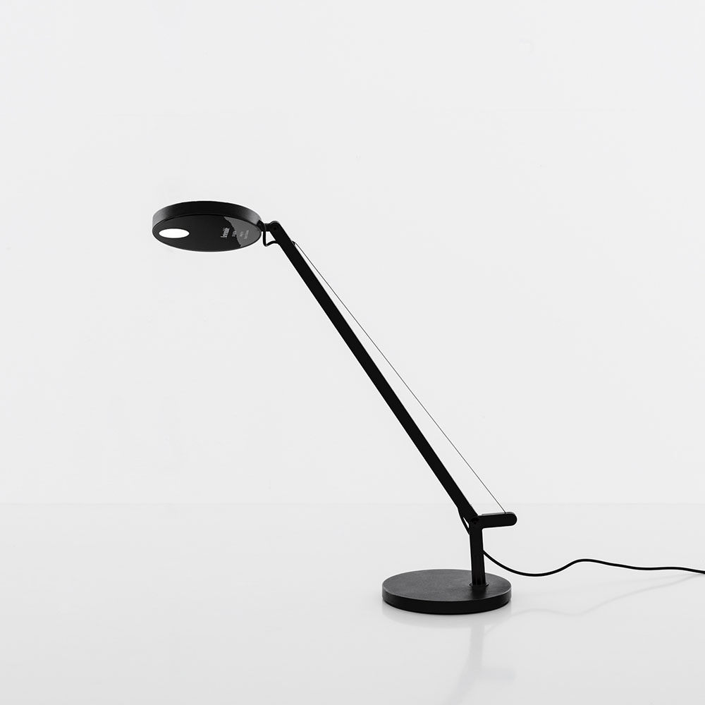 デメトラ マイクロ テーブルランプ / ブラックArtemide（アルテミデ