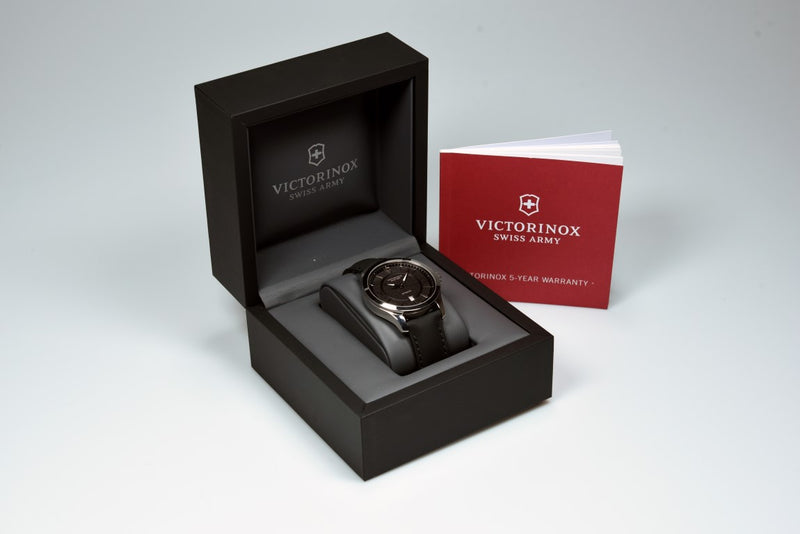 Victorinox Alliance 241869 (Pre-owned) - SeriousWatches.com